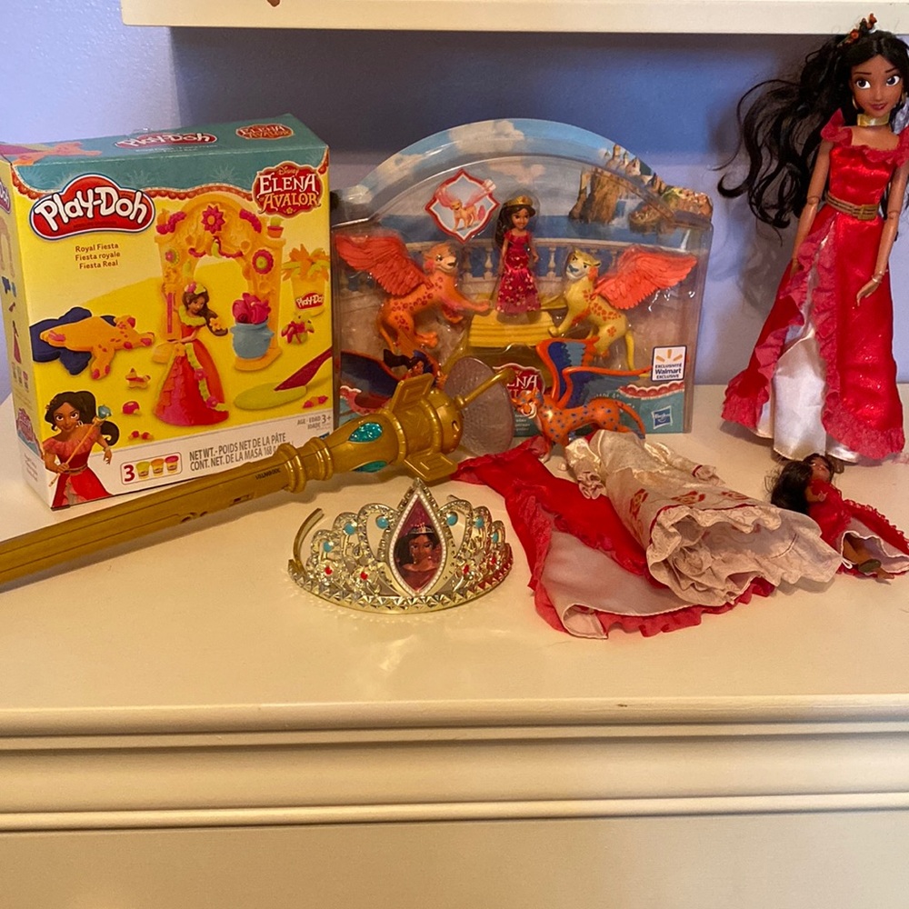 Elena of Avalor Bundle